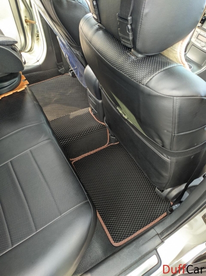 Автомобильные коврики Toyota Avensis II (T250) (2003 - 2009)